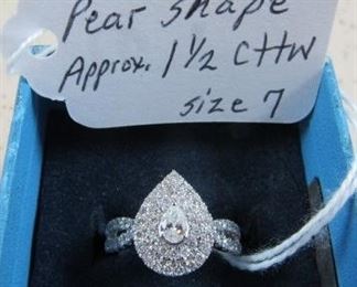 10K White Gold & Diamond Ring