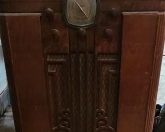 Floor Standing antique radio
