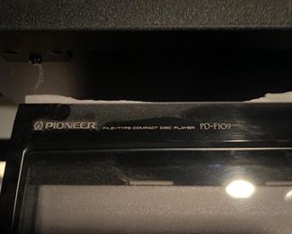 Pioneer CD player