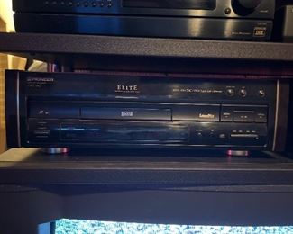 Pioneer DVD Laser Disc & Remote NICE