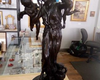 Bronze Dalov lady with angels
$950
23" h x 12" w