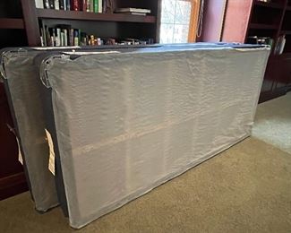 Serta icomfort hybrid mattress and boxspring