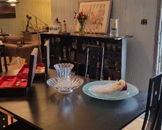 Crate & Barrel table & 4 chairs