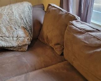 Sectional sofa