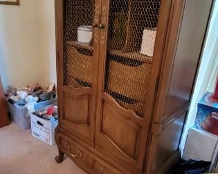 Vintage hutch