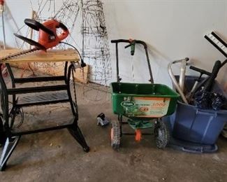 Lawn & garden tools
