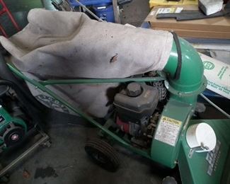 004 BILLY GOAT OUTDOOR VACUUM