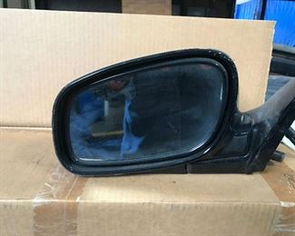 LINCOLN TOWN CAR LEFT SIDE MIRROR