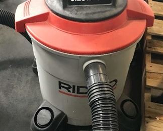 RIGID WET DRY VAC
