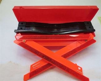 STIMSONITE EMERGENCY WARNING TRIANGLE WITH STORAGE BOX