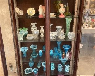 3/3 Fenton and glass collection 