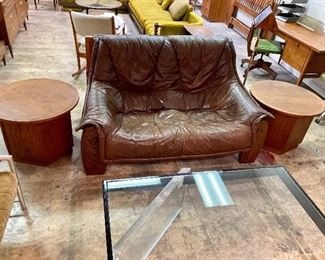 Brazilian modern leather settee