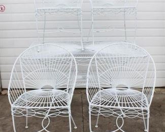 38 - 5pc. Vintage Metal Patio Set 29 1/2 x 25 x 51
