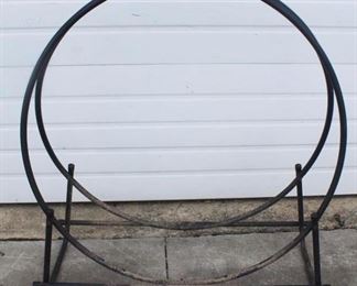 89 - Metal Log Stand 41 x 45