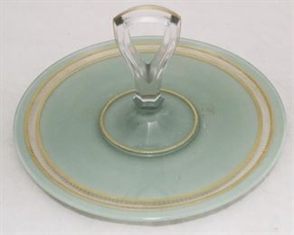 424 - Center handle serving tray 10" round
