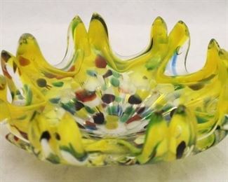 428 - Murano glass bowl 7" round