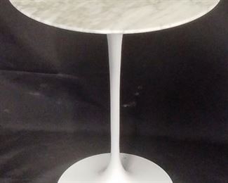 648 - Knoll marble top tulip table 20 tall x 16 diameter