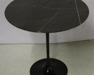 653 - 1957 Knoll Studio Round Marble Top Tulip Table 20" Tall x 20" Round