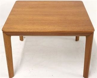 776 - Mid Century Modern Vejle Stole Mobelfabrik table 20 x 29 1/2 x 29 1/2