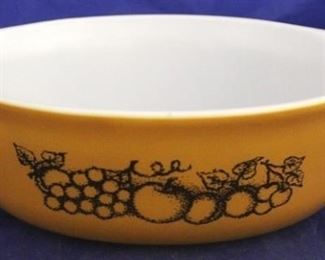 1054 - Pyrex Old Orchard oval dish 3 x 10 1/4