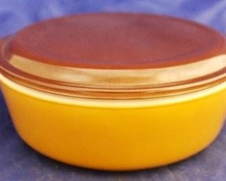 1085 - Pyrex covered dish 2 3/4 x 8
