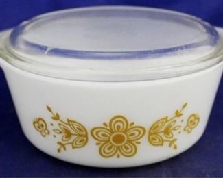 1086 - Pyrex Golden Butterfly covered dish 3 1/2 x 8