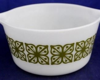 1090 - Pyrex Autumn Floral in Verde bowl 3 1/4 x 7 1/2