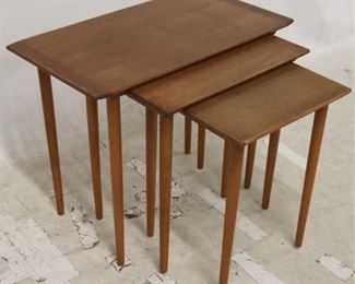 2741 - Norwegian teak nesting set of 3 tables 20 x 25 x 14