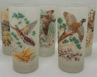 904 - 5 Vintage frosted tumblers with birds 6" tall
