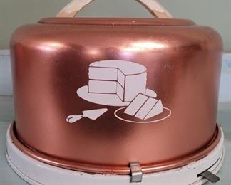 1609 - Mirro Copper-Tone cake carrier 8 1/2 x 11 round