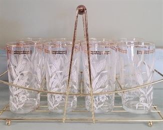 1610 - 8 White Wheat glasses with carrier 8 1/2 x 12 x 6