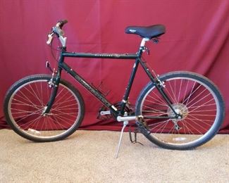 Mongoose Mens 26in Bicycle