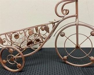 Metal Whimsical Bike Tricycle Garden Yard Art Plant Basket