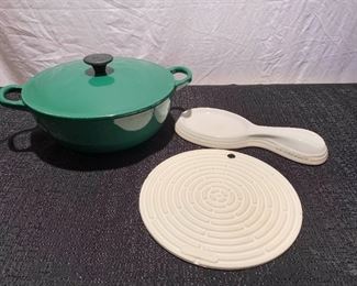 004 Le Creuset Casserole And Accessories
