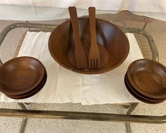 Solid American Walnut Serving Bowl With Utensils And Six Bowls