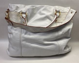 https://www.ebay.com/itm/125424849377	OM1001 EXTRA LARGE WHITE LEATHER LIZ CLAIBORNE PURSE BAG, CLEAN! 		BIN	24.99
