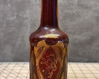 https://www.ebay.com/itm/115470119458	PO1010 VINTAGE PAINTED BOTTLE WITH LEATHER AND TOPPER, MADE IN ITALY		BIN	19.99
