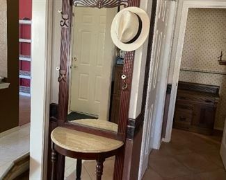 Pulaski Furniture Hall Tree