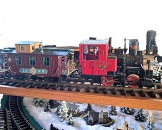 Lot 001
Complete LGB Train Layout with engines, cars, track, buildings, power units.