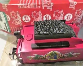 Lot 076
69872 - LGB Christmas Power Tender Car