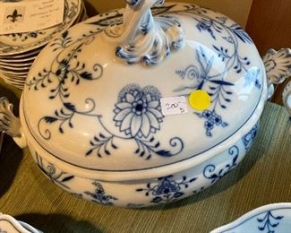 lidded casserole $200 for sale in person Friday and Saturday