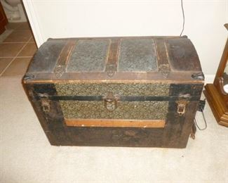 Cool old trunk
