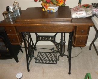 Antique Singer Treadle Sewing Machine