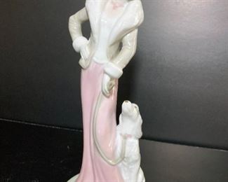 Porcelain "Lady with her Dog" - by Gaylord