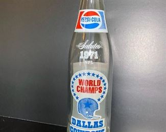 Pepsi Cola 1972 Dallas Cowboys Commemorative Bottle 