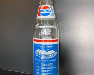 Pepsi Cola 1972 Dallas Cowboys Commemorative Bottle   (Reverse side)