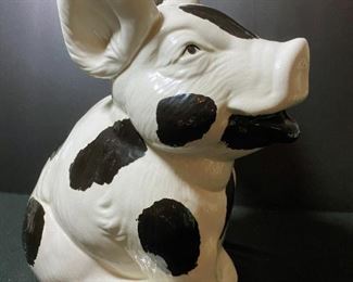 Extra large ceramic old fashioned hog