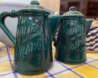 El Rancho Arizona Pottery - "At Home On Your Range" Shakers  w/ Stoppers