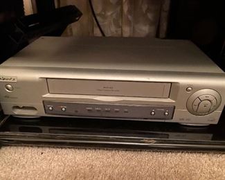 Magnavox VCR