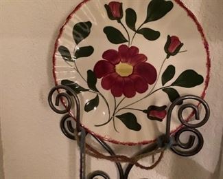 Hand-painted Decorative Plate and Plate Rack